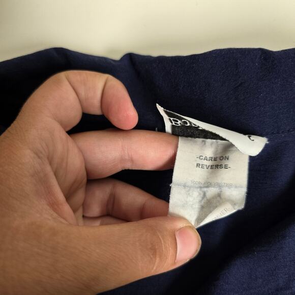 BonWorth Vintage Navy-Blue Button-Down Blouse Floral Embroidery Size Petite Med - Picture 7 of 10